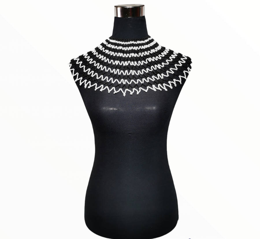 Xhosa Necklace Large Black/White