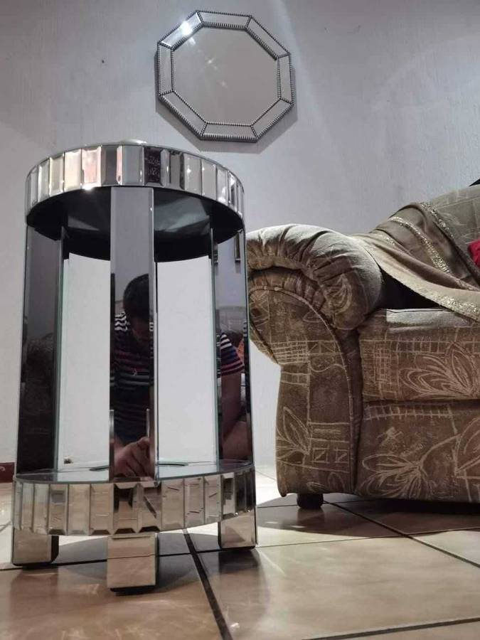 Calgary Claire Round Diamant Side Table