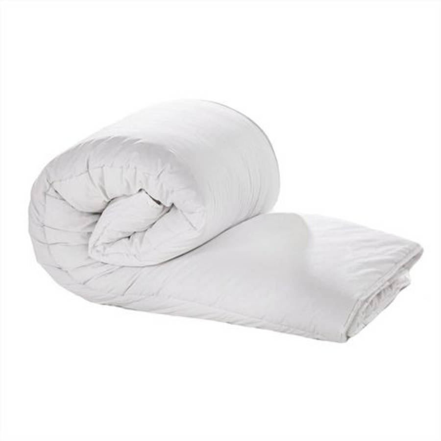 Feather and down duvet inner