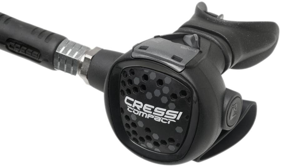 AC2 Compact Regulator
