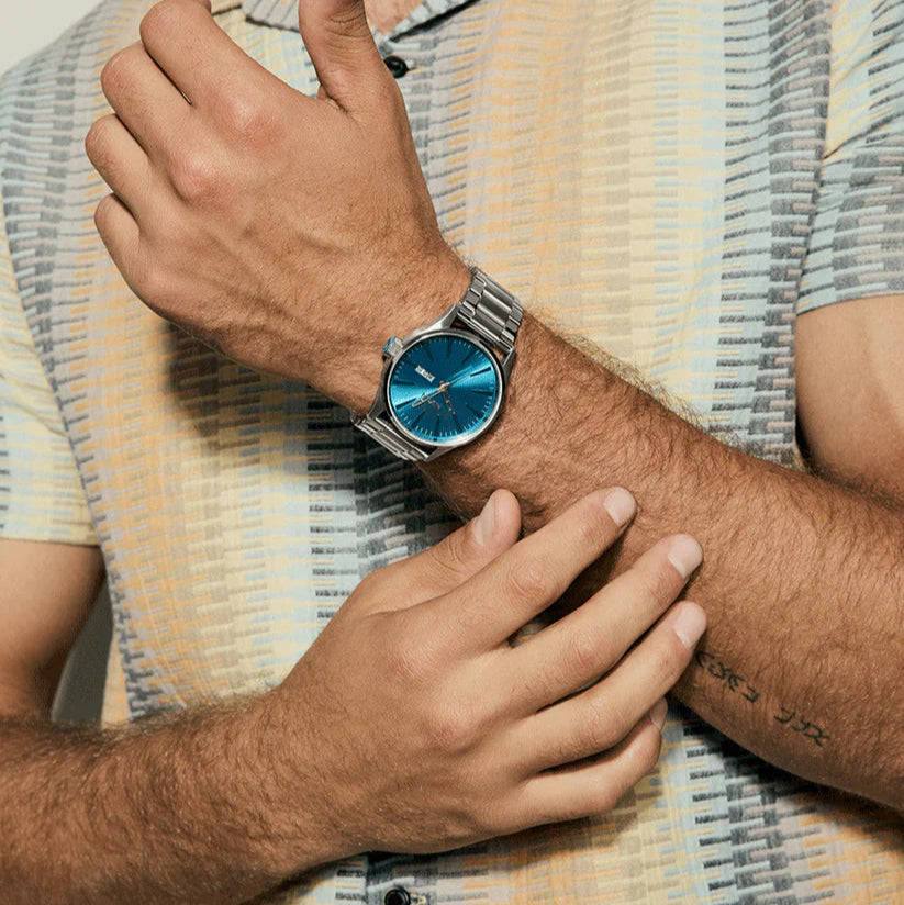 Nixon Stainless Steel Ombre Byron Blue Dial Unisex Watch | A3565309-00