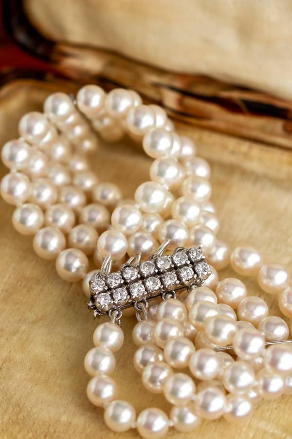 18ct Pearl and Diamond Bracelet