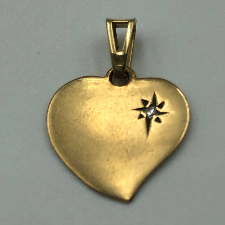 Vintage Gold Heart Pendant with Diamond