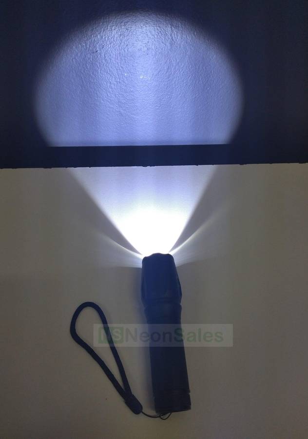 ANDOWL RECHARGEABLE GLARE FLASHLIGHT - Q-5104