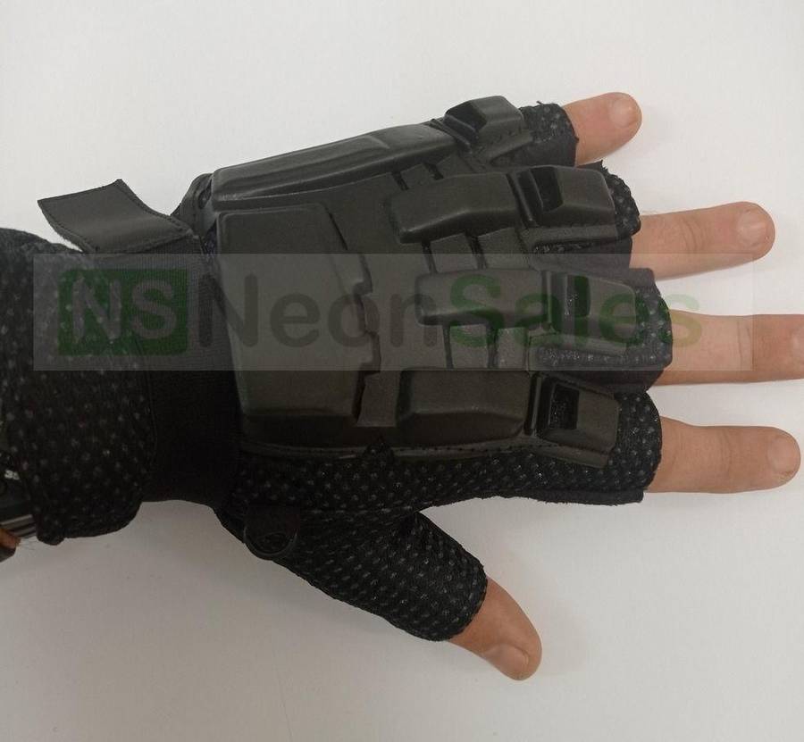 UNBRANDED HALF FINGER GLOVE - XL