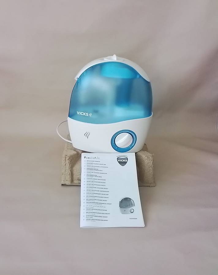 Vicks Cool Mist Ultrasonic Humidifier - New