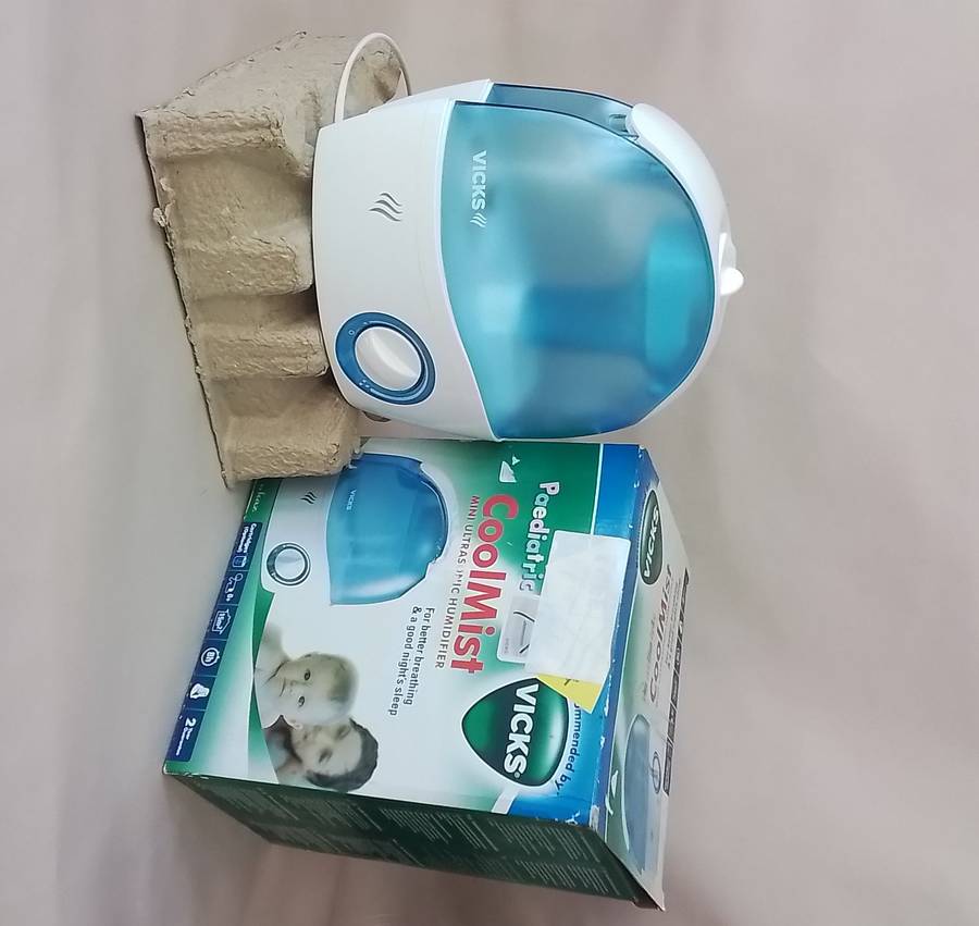 Vicks Cool Mist Ultrasonic Humidifier - New