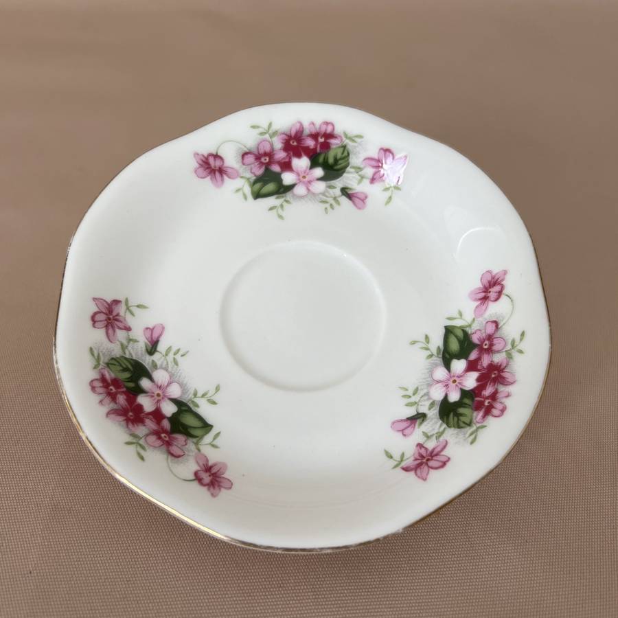 Royal Ascot "Charming Violet" 12cm Plate