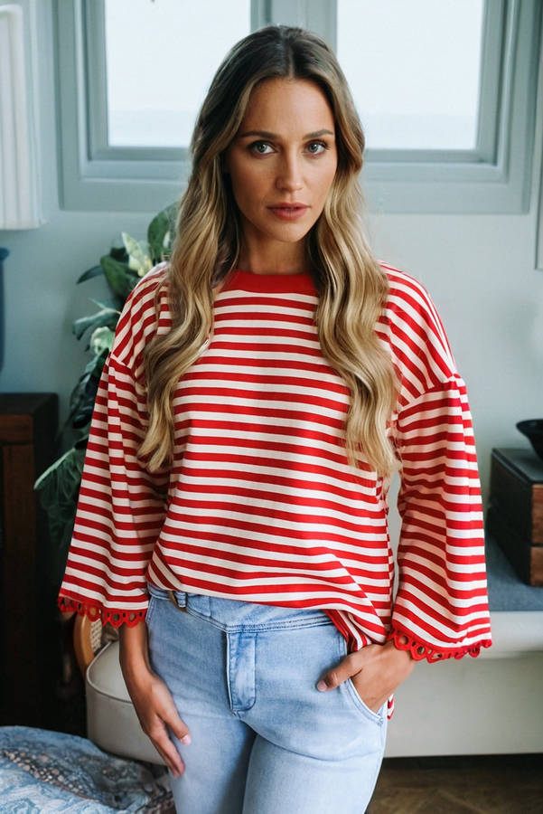 Racing Red Striped Print Drop Shoulder Lace Trim Bracelet Sleeve Loose Top