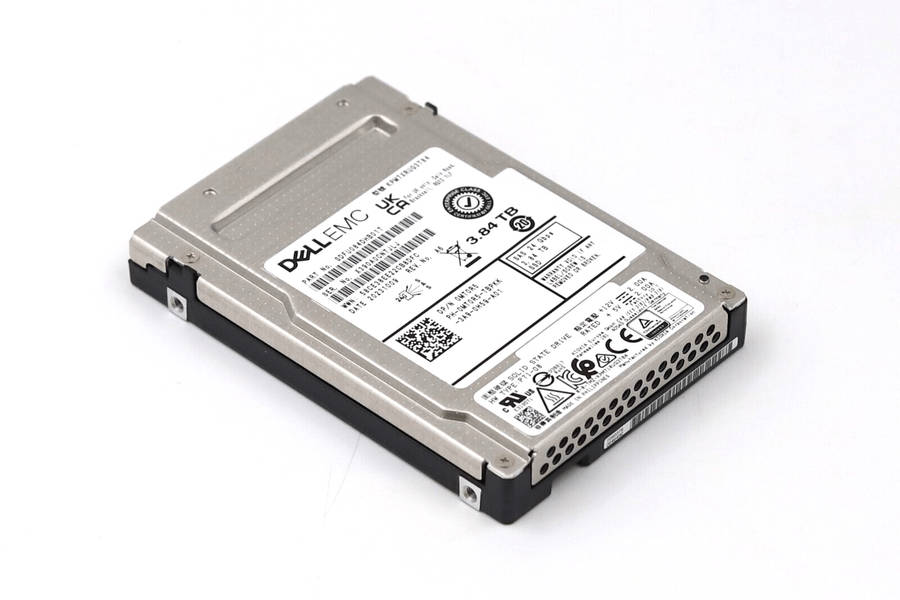 Dell G14-G16 3.84-TB 24G 2.5 SAS Read Intensive SSD - 24GB/s
