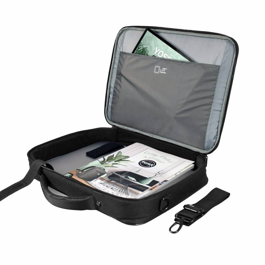 Port Courchevel Black 15.6" Clamshell Bag