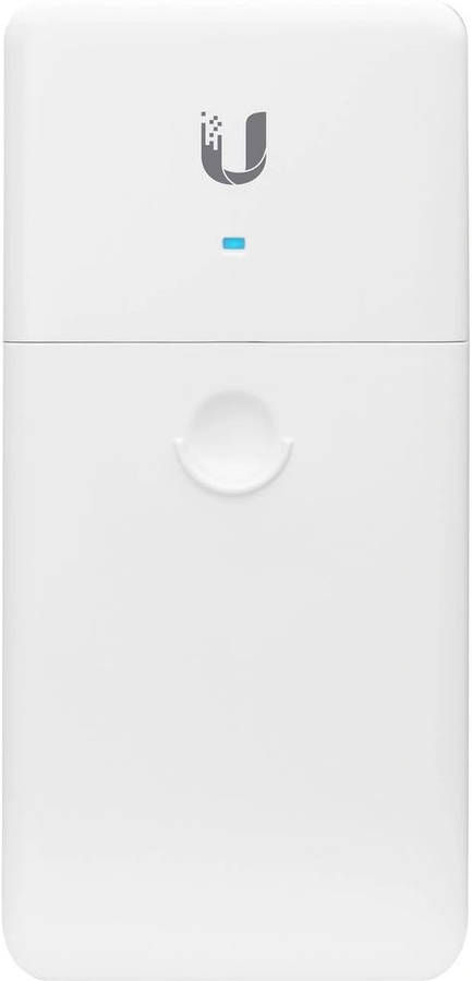 Ubiquiti Networks NanoSwitch Outdoor 4-Port PoE Passthrough Switch