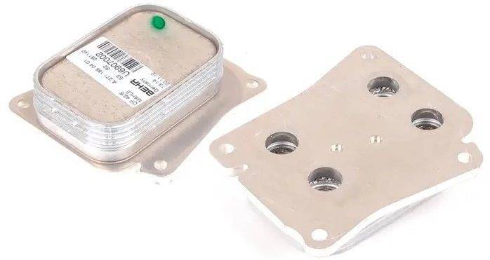 Oil Cooler Engine Mercedes W203,W204,W211,R171,Sprinter906 M271 (301005Tt)