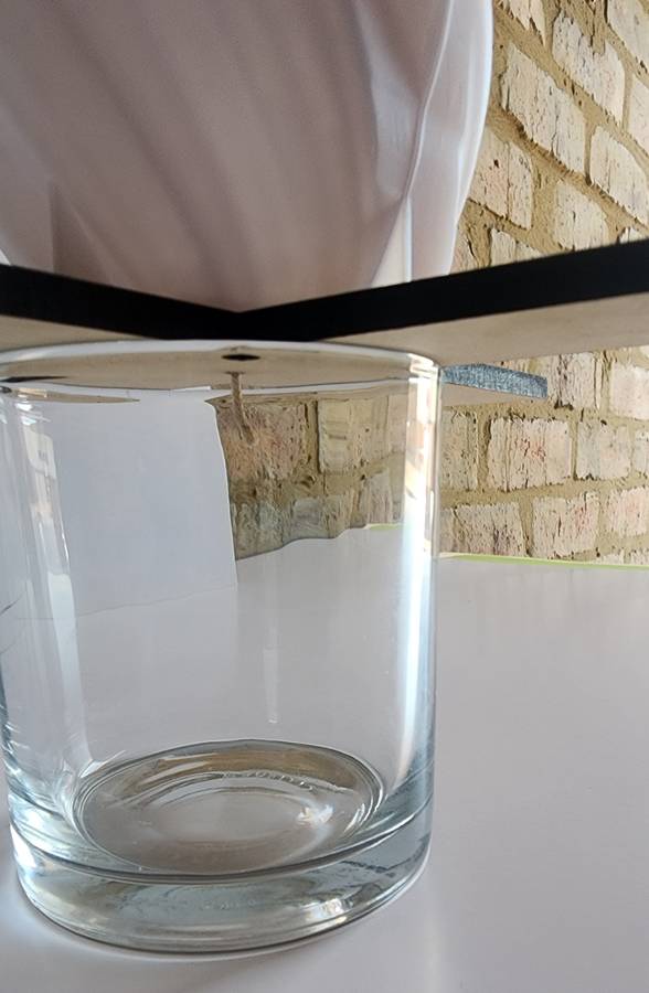 Candle & Craft Bar Mold Assist  Cross Wick Holder