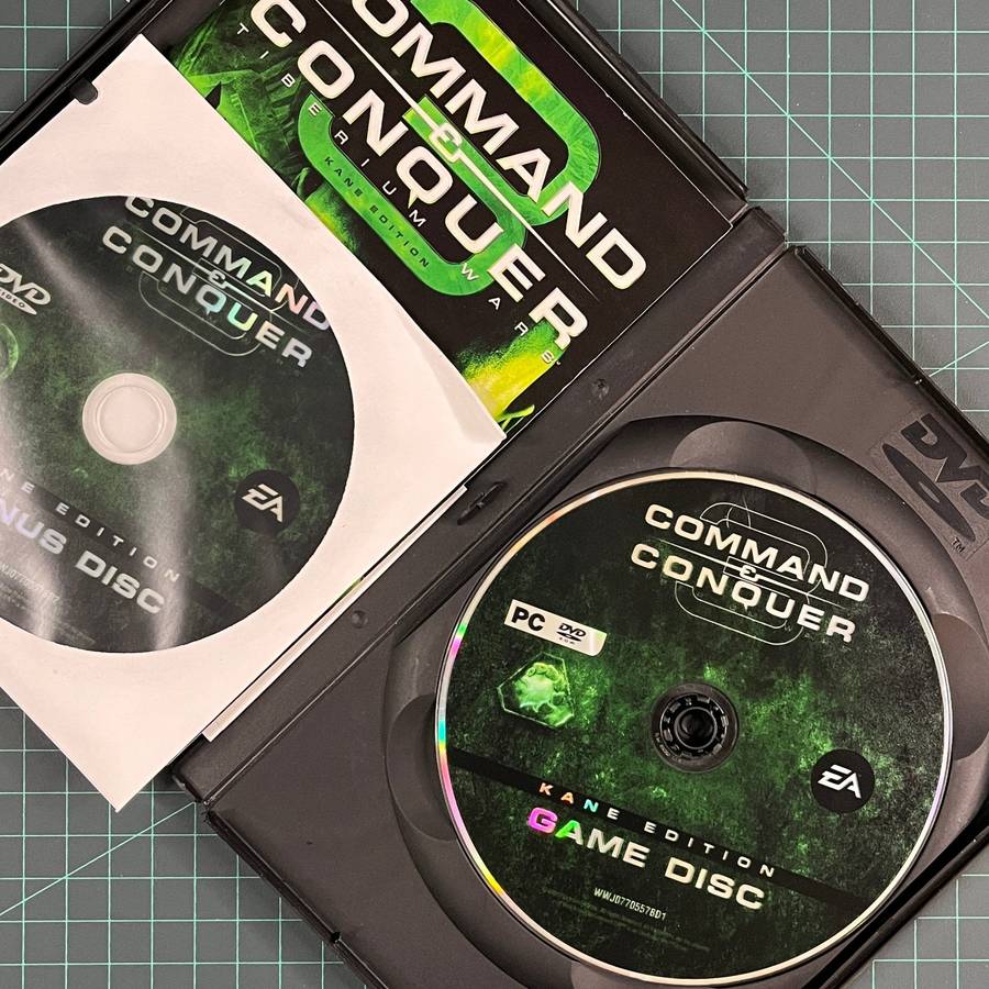 Command & Conquer 3: Tiberium Wars [Kane Edition] | EA Classics | PC | Used Game