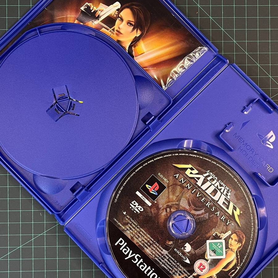 Lara Croft Tomb Raider: Anniversary | Collector's Edition | PlayStation 2 | PS2 | Used Game