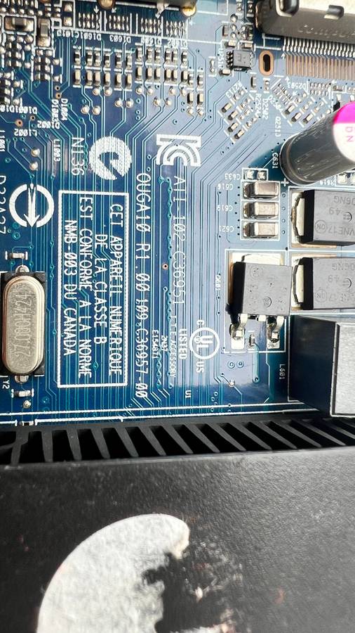 AMD Radeon HD 8490 HD8490 1GB Dell DVI Display Port Video Card