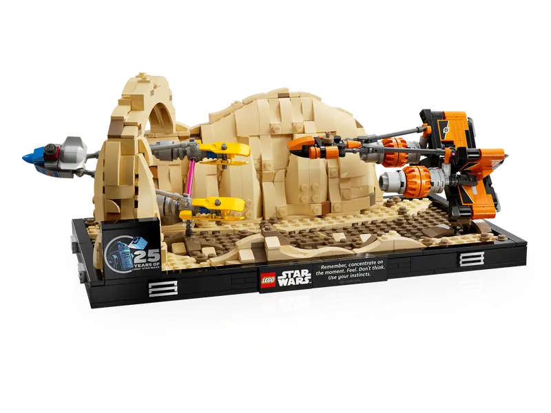 LEGO® Star Wars Mos Espa Podrace Diorama (75380)