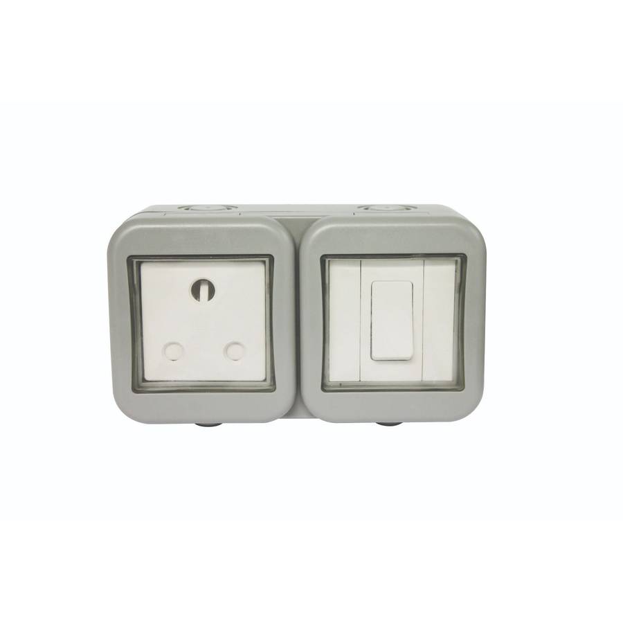 Masterplug Ip55 Single Outdoor Switch & Sa Socket (1 X 3 Pin)