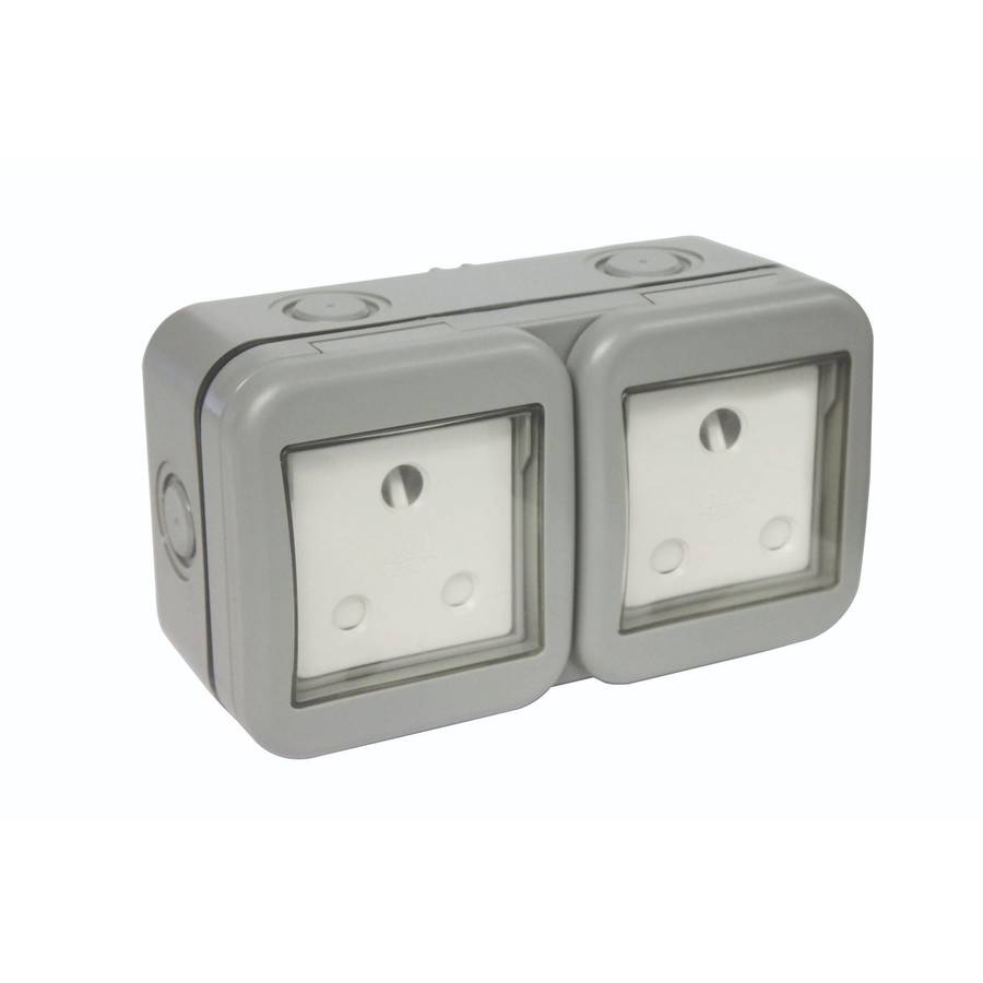 Masterplug Ip55 Double Unswitched 16 A Sa Outdoor Socket (2 X 3 Pin)