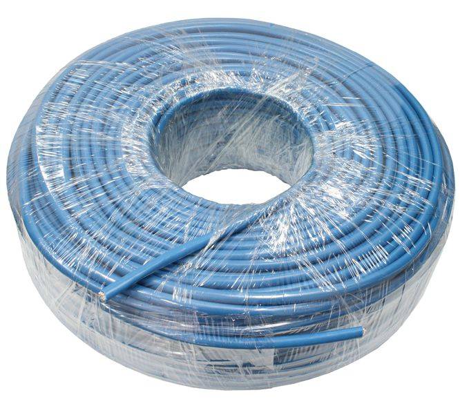 Cat5 E Utp Ethernet Cable Cca 8 C Solid Blue 100 M/Roll H725 Utps Bl