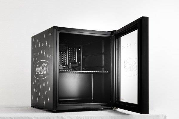 Husky 46 L Counter Top Beverage Cooler W/ Glass Door Coca Cola Black