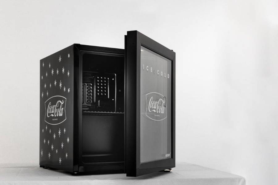 Husky 46 L Counter Top Beverage Cooler W/ Glass Door Coca Cola Black