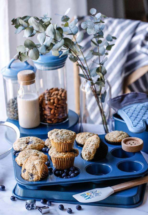 Olala 12 Cup Muffin Pan
