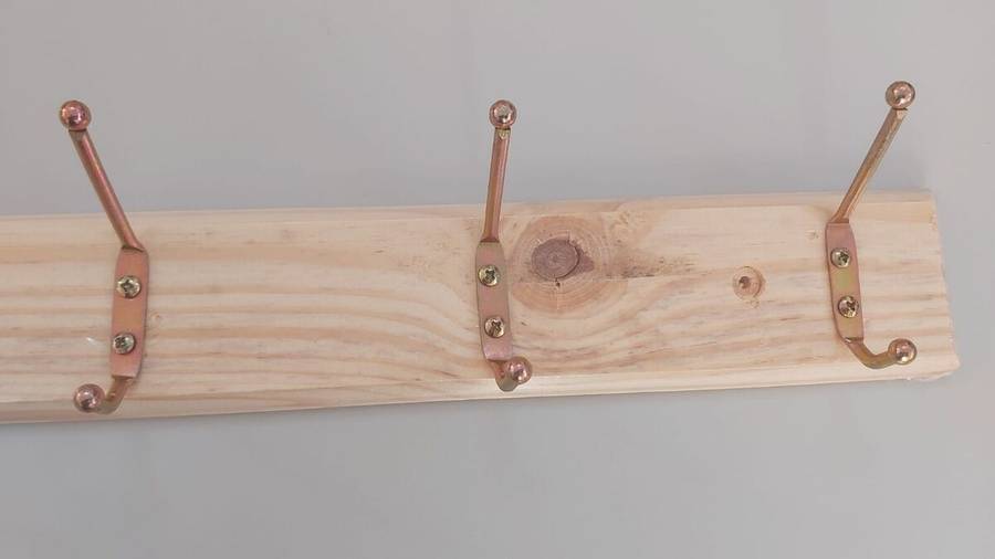 Strong Wooden Wall Coat Hangers Clothes Pine Wood Rack 6 Hooks