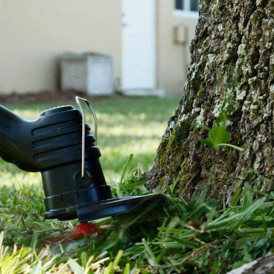 Cordless And Rechargeable Grass Trimmer