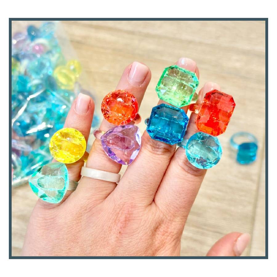 158 Piece Acrylic Gem Rings For Girls & Boys Kids Dress Up Party Favor Toys