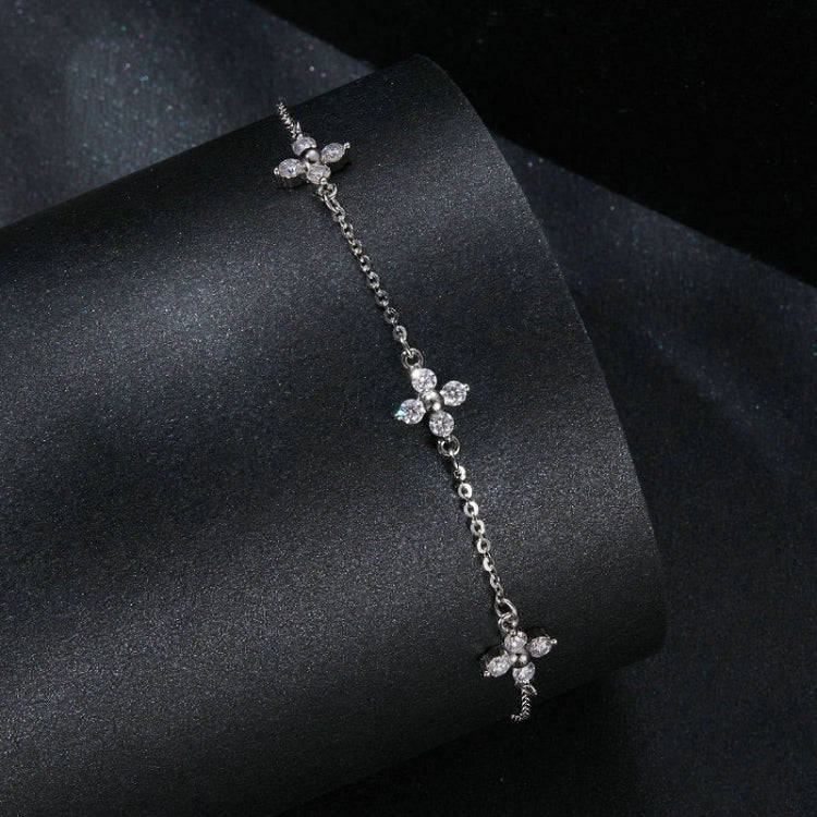 S925 Sterling Silver Lucky Four-leaf Clover Shining Moissanite Bracelet(MSB021)