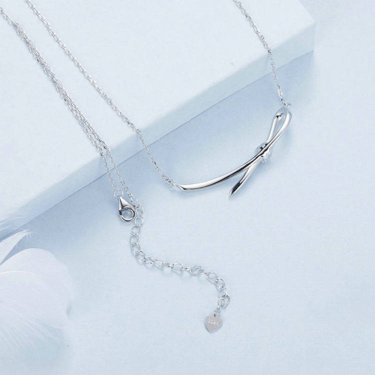 S925 Sterling Silver Platinum Zircon Knot Clavicle Necklace(BSN392)