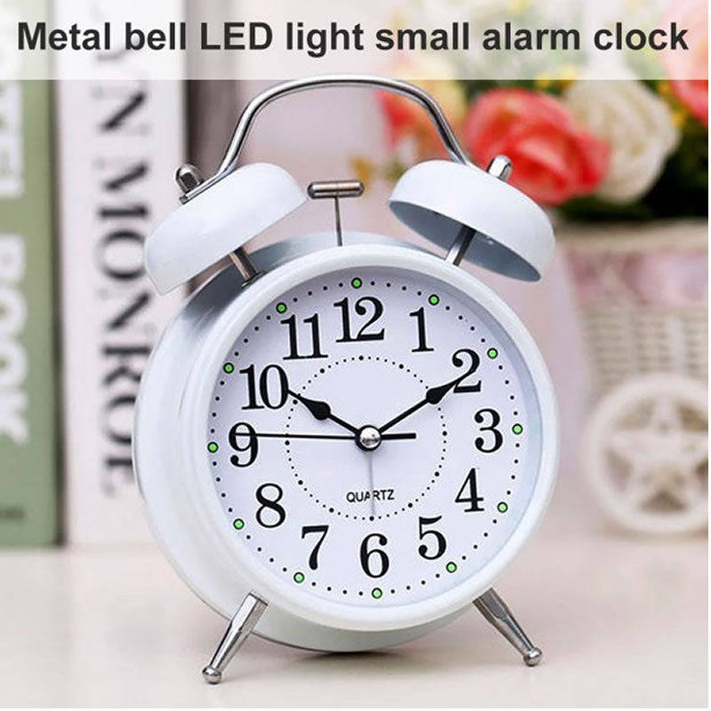 Metal Battery Powered Analogue Alarm Clock PJ-1150