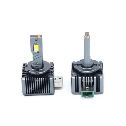 Pair Of Car Xenon Headlight Bulbs D1S