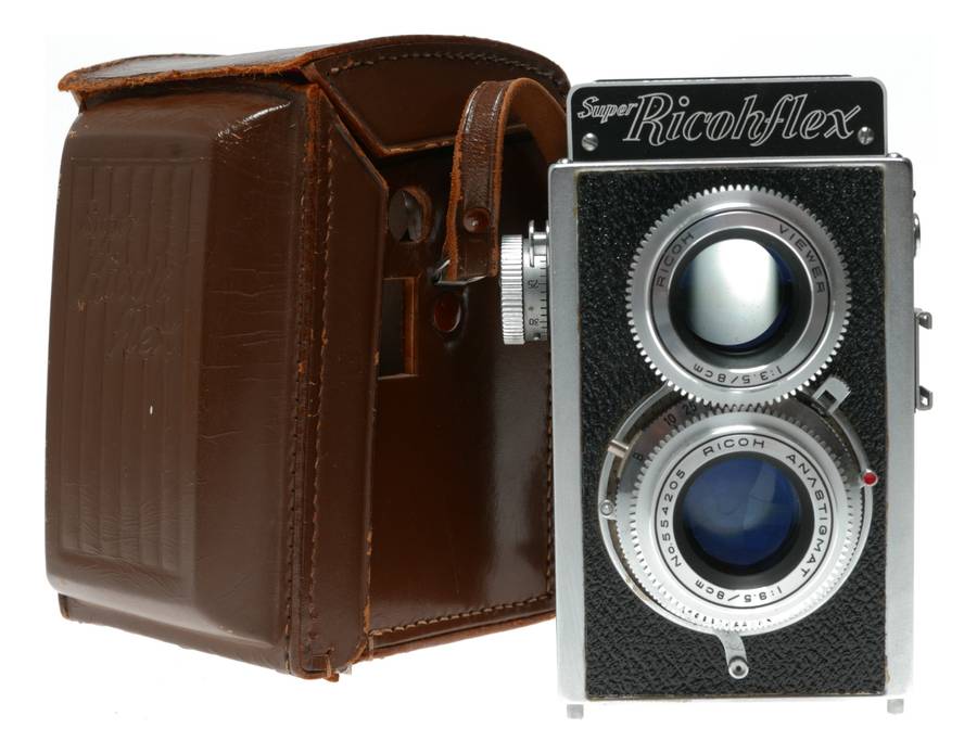 Ricoh Super Ricohflex TLR Camera 8cm f/3.5 Anastigmat Lens
