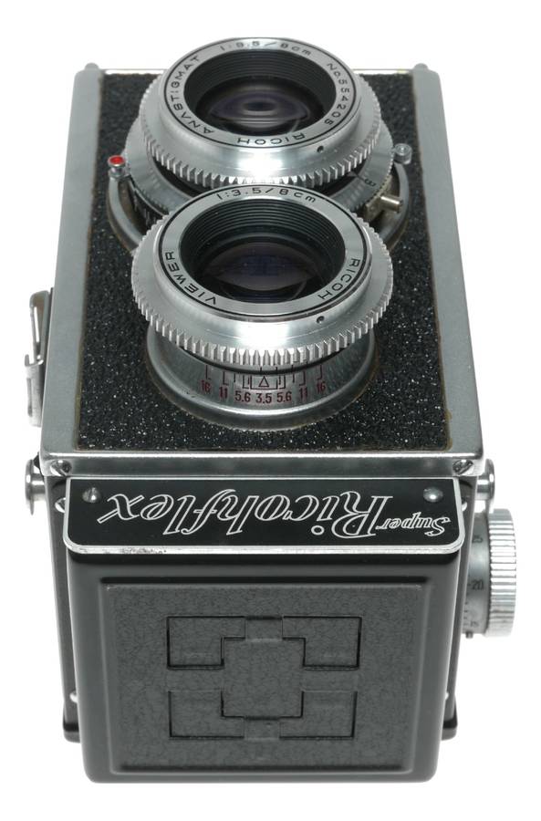Ricoh Super Ricohflex TLR Camera 8cm f/3.5 Anastigmat Lens