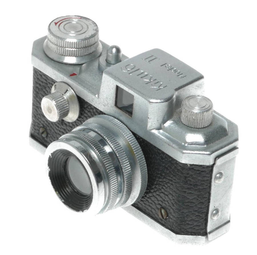 Kiku 16 Model II Subminiature Camera