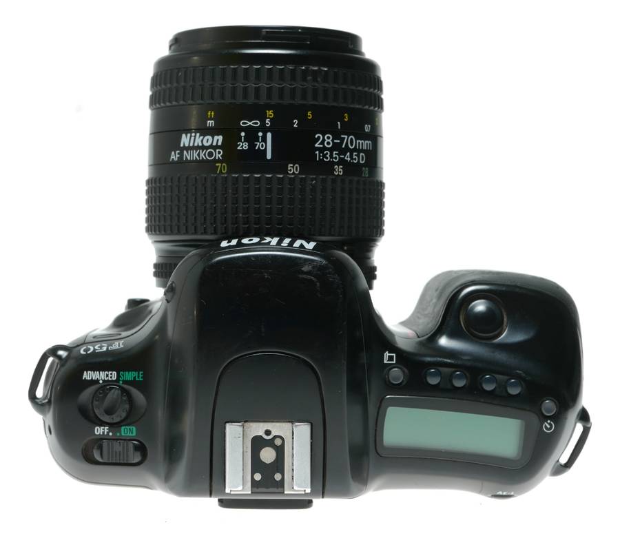 Nikon F50 35mm Film SLR Camera AF Nikkor 28 - 70mm f/3.5 -