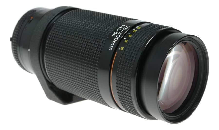 Nikon AF NIKKOR 75 - 300mm f/4.5 - 5.6 Telephoto Zoom Lens,