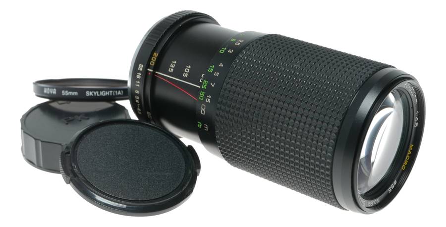 Rokinon 80 - 200mm f/4.5 Auto Zoom Macro Lens Skylight