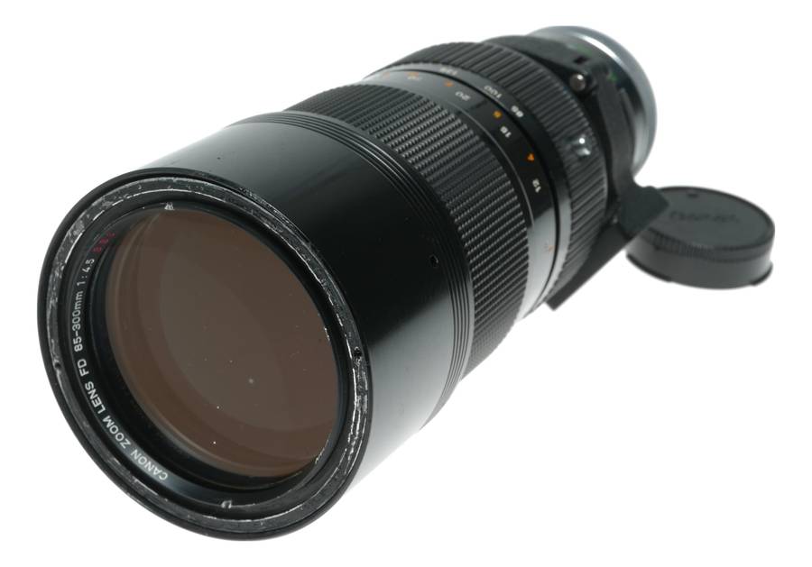 Canon FD 85-300mm f/4.5 Zoom Lens for Japanese SLR Camera
