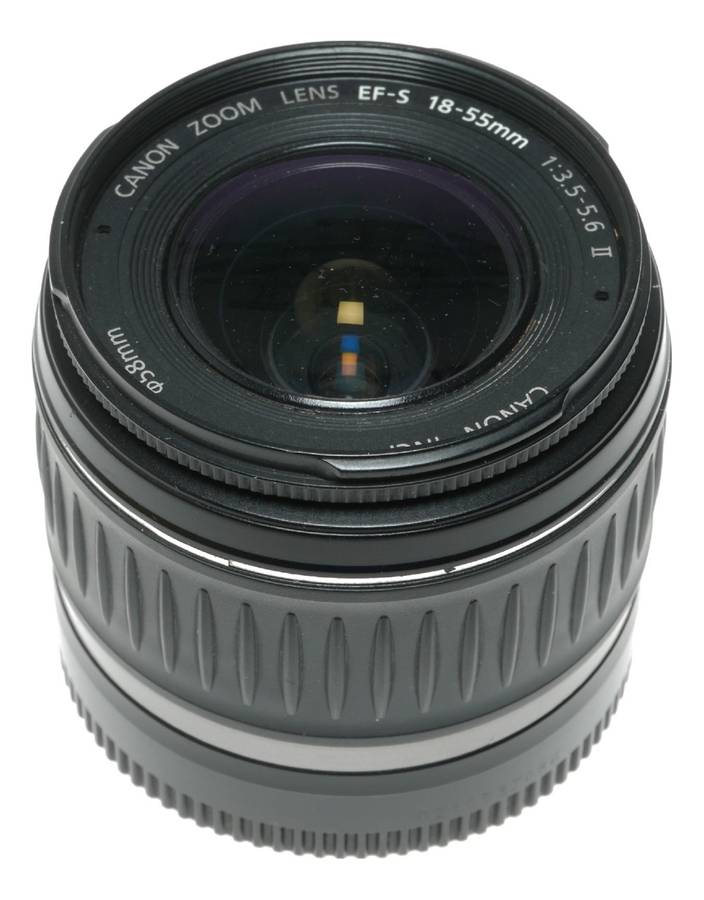 Canon EF - S 18 - 55mm f/3.5 - 5.6 II Standard Zoom Lens