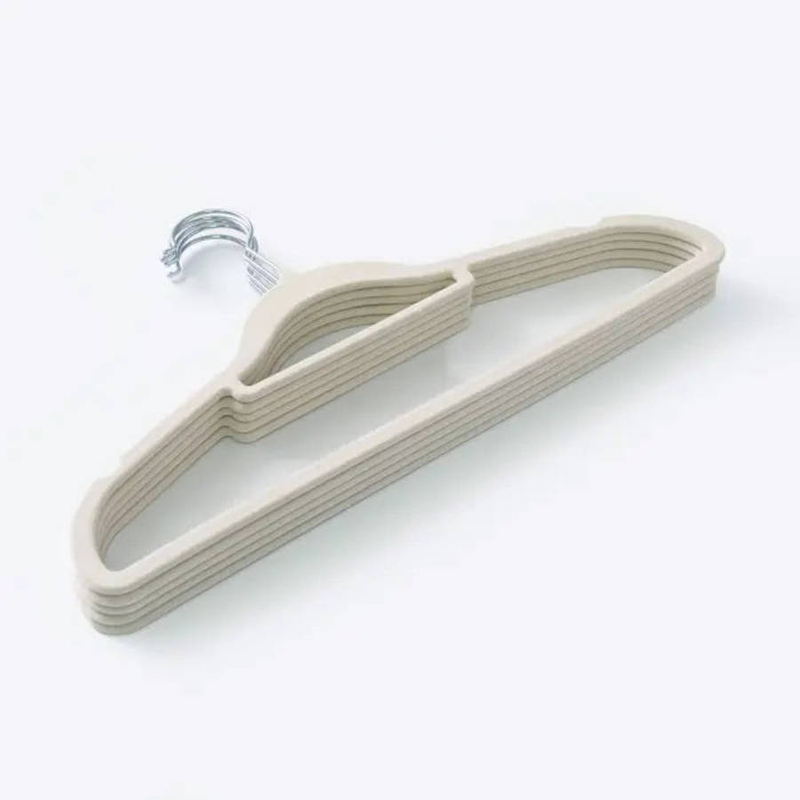 Velvet Hangers, Ivory, 5 Pieces
