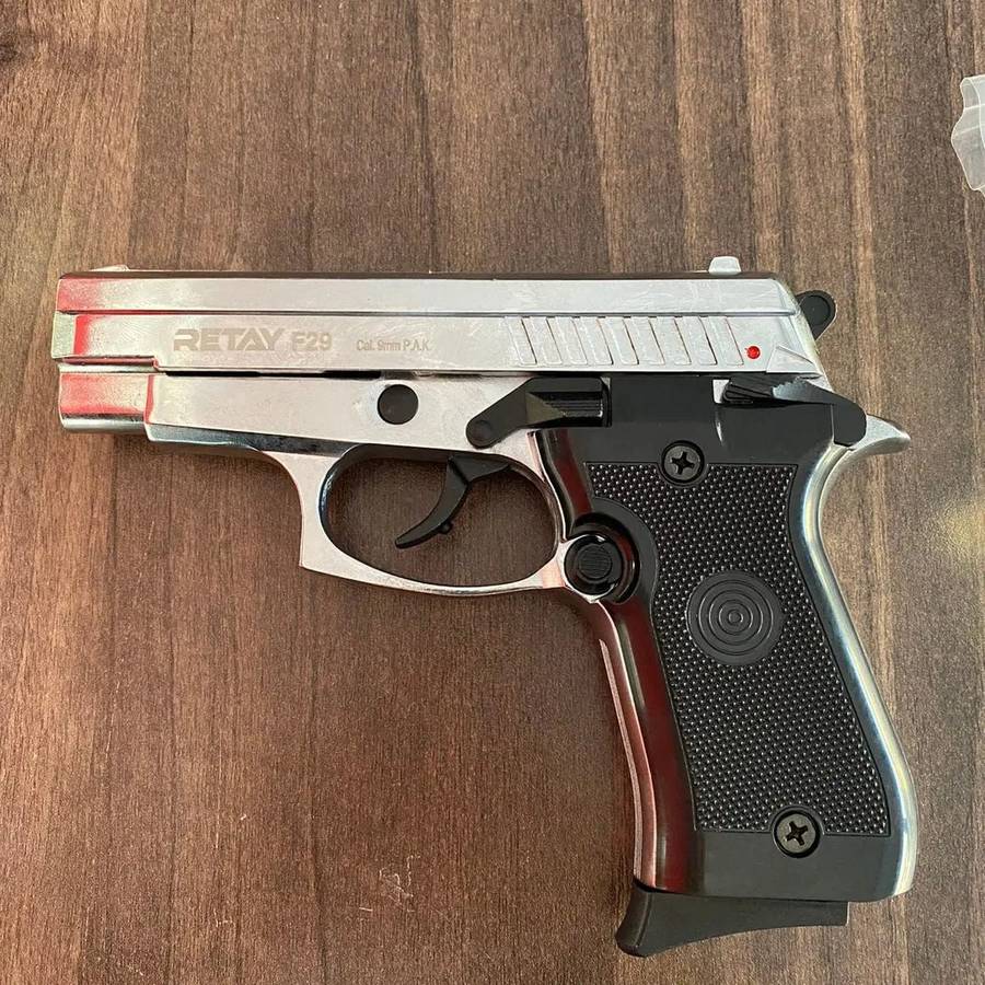 Retay F29 Shiny Chrome Blank/Pepper Gun (Semi Auto|7+1|9mm PAK)