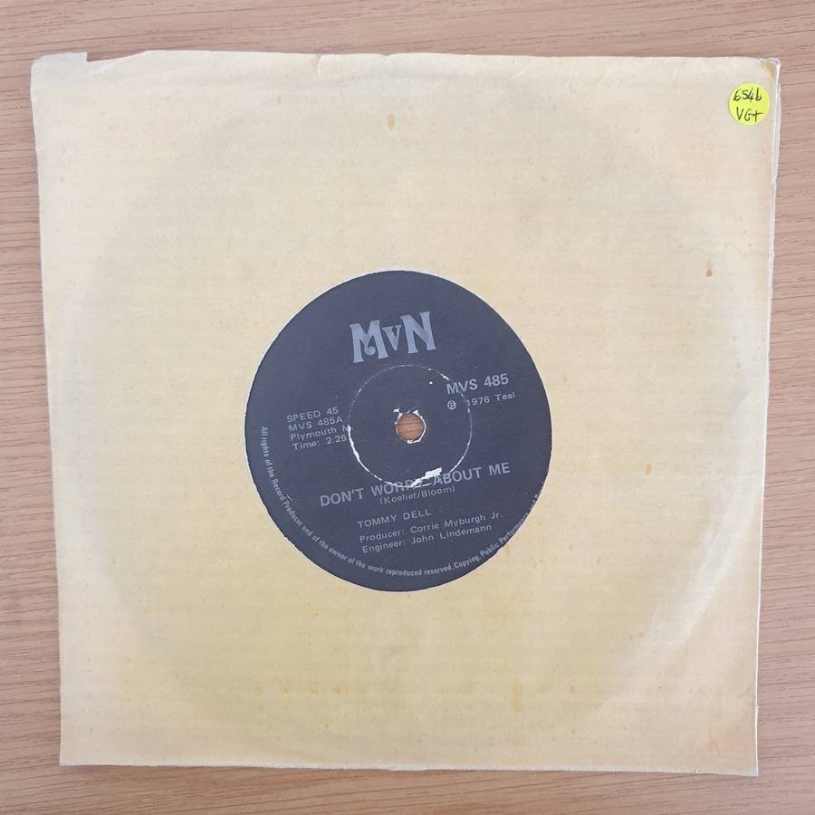 Tommy Dell  Don't Worry About Me - Vinyl 7" Record - Very-Good+ Quality (VG+) (verygoodplus7)