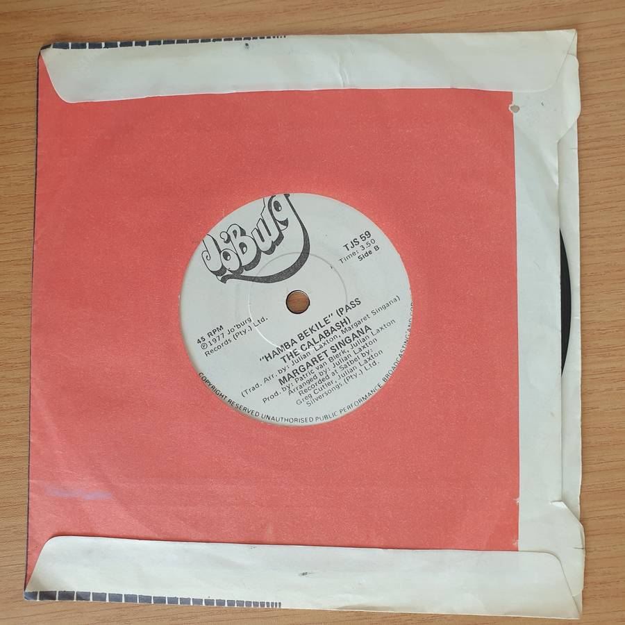 Margaret Singana  I Never Loved A Man (The Way I Love You) - Vinyl 7 Record  (VG+) (Aryeh)