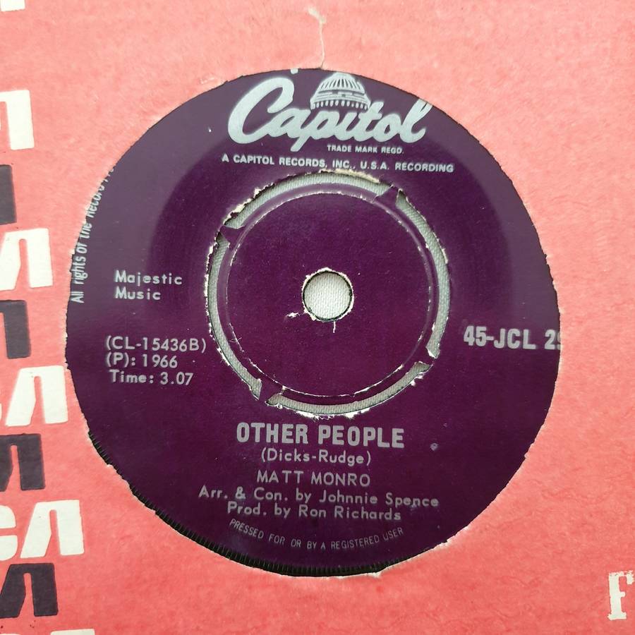 Matt Monro  Born Free - Vinyl 7" Record - Opened  - Very-Good- Quality (VG-)