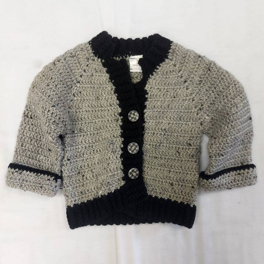 Cor.relate Black and grey knit - with buttons