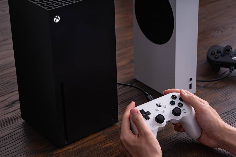 8Bitdo Pro 2 Wired Controller for Xbox Hall Effect Edition White